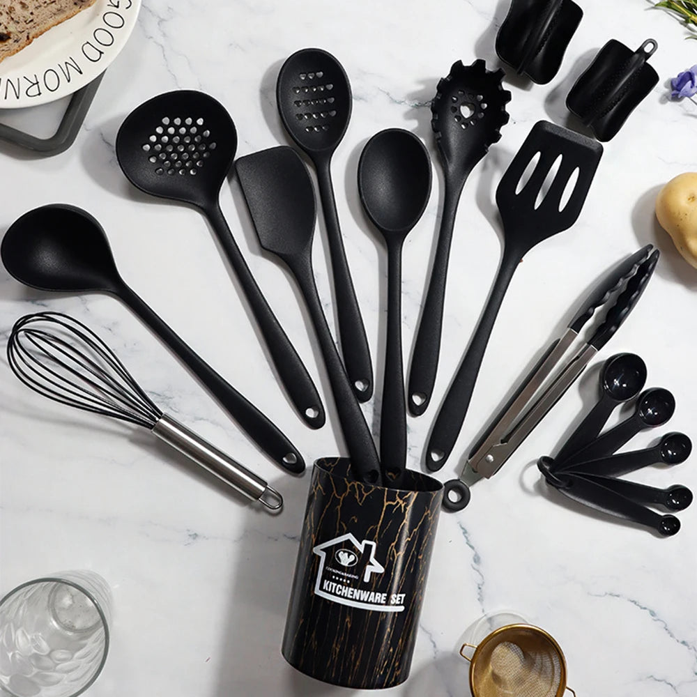 Set Utensili da Cucina in Silicone – 18 Pezzi 🍳
